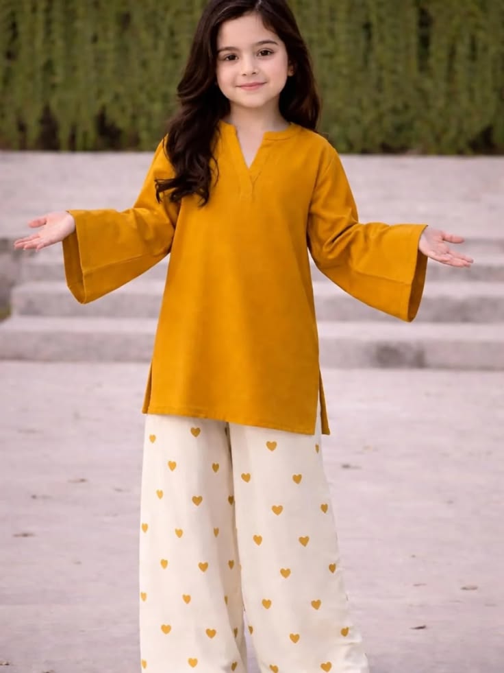 Sleeves dress - Image 4