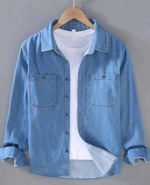 Minimalist Layered Style